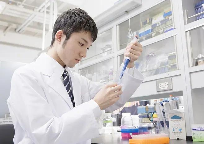 一種控制RNA剪接的新方法：LUC7蛋白定義了兩類主要的5 '剪接位點(diǎn)